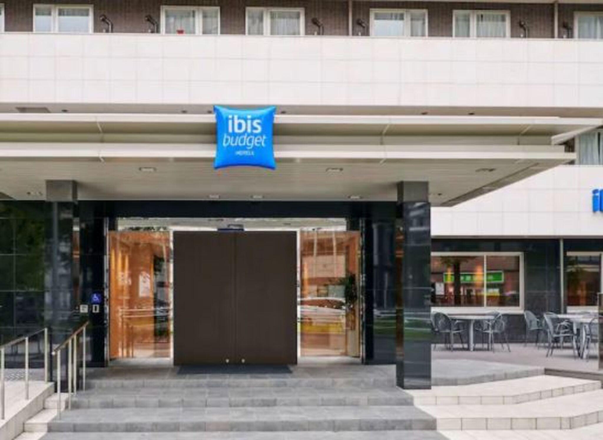 ibis Budget Osaka Umeda Exteriör bild
